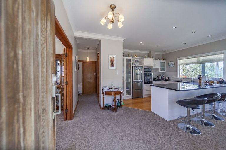 Photo of property in 82 The Esplanade, Westshore, Napier, 4110