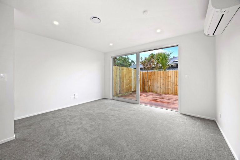 Photo of property in 1/21 Courtenay Street, St Albans, Christchurch, 8014