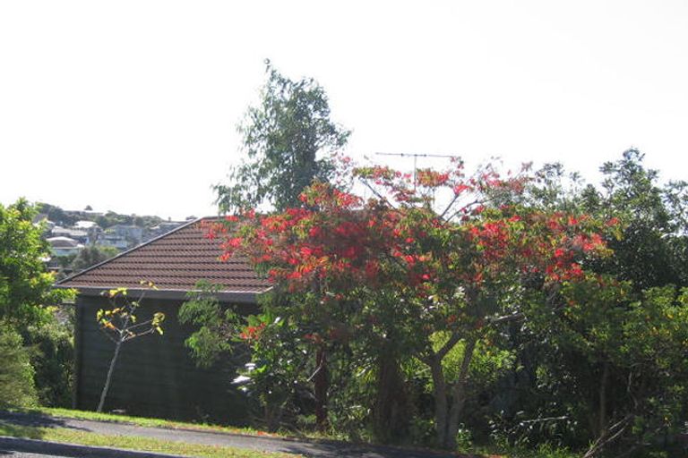 Photo of property in 18 Squirrel Lane, Browns Bay, Auckland, 0630