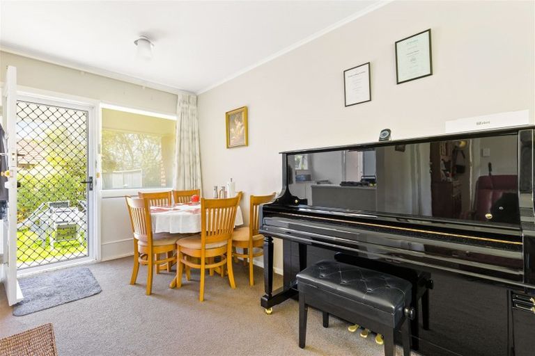 Photo of property in 4/114 Lynwood Road, New Lynn, Auckland, 0600