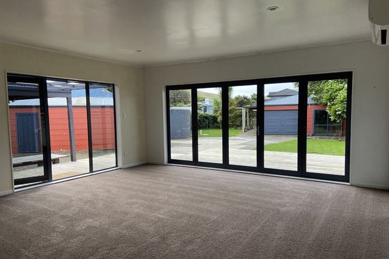 Photo of property in 3 Douglas Street, Okitu, Gisborne, 4010