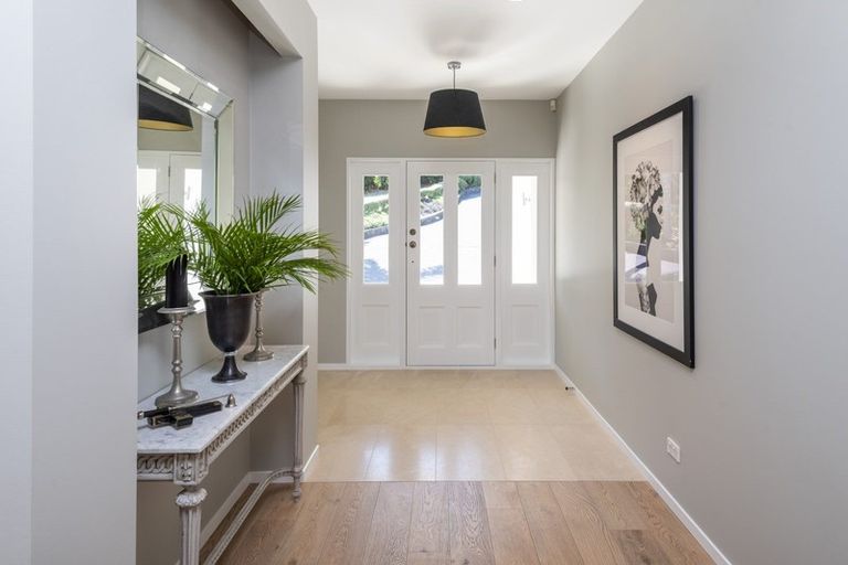 Photo of property in 270 Point View Drive, Dannemora, Auckland, 2016