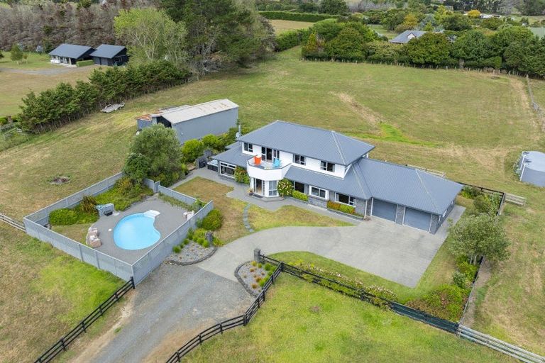Photo of property in 61 Whatapaka Road, Karaka, Papakura, 2580