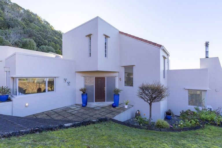 Photo of property in 718 Acacia Bay Road, Acacia Bay, Taupo, 3330