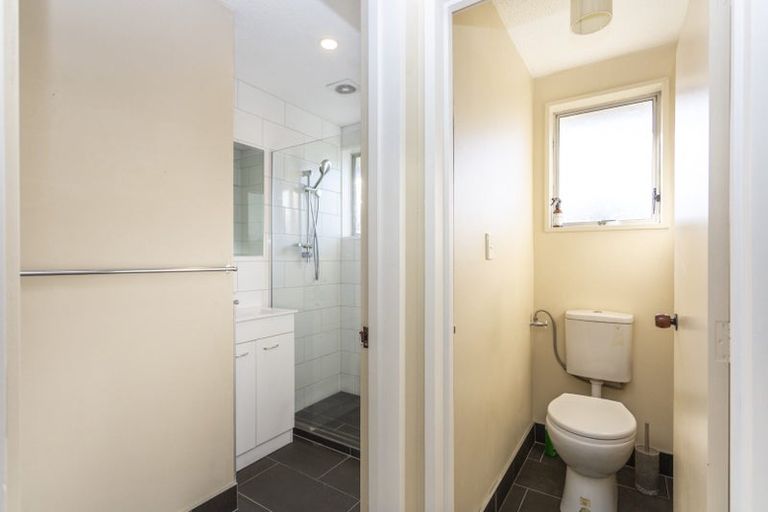 Photo of property in 1/6a Chipping Lane, Redwood, Christchurch, 8051