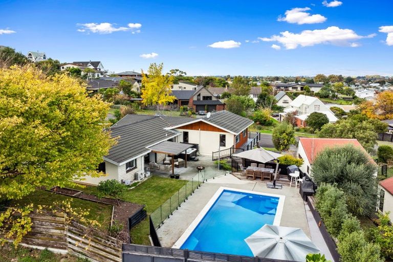 Photo of property in 6 Cumberland Rise, Taradale, Napier, 4112