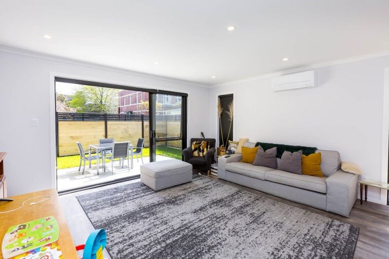 Photo of property in 27 Reakes Crescent, Wallaceville, Upper Hutt, 5018