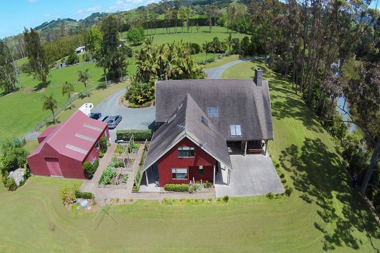 Photo of property in 1085 Leigh Road, Matakana, Warkworth, 0985