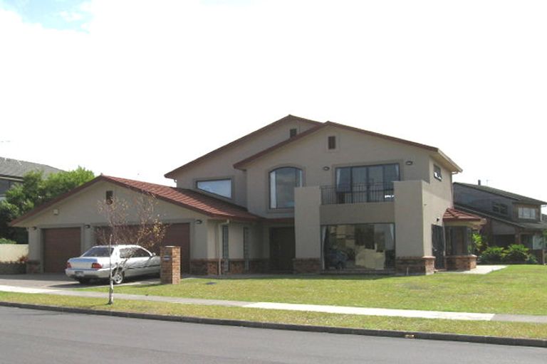 Photo of property in 30 Seacrest Drive, West Harbour, Auckland, 0618