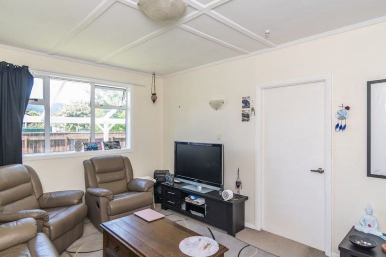 Photo of property in 34 Linwood Drive, Paraparaumu, 5032