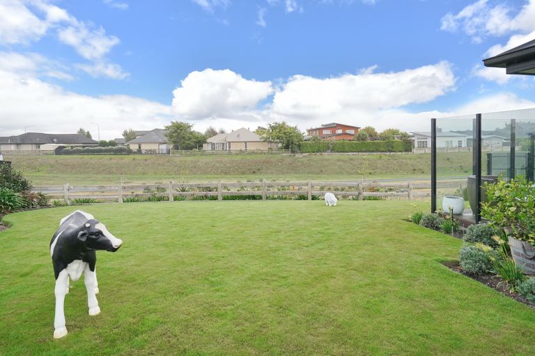 Photo of property in 3 Asheridge Place, Wigram, Christchurch, 8025