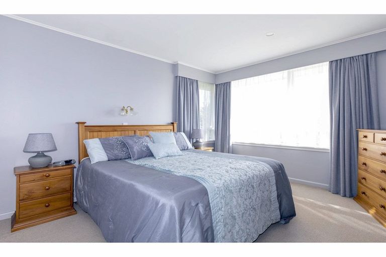 Photo of property in 163 Douglas Street, Highfield, Timaru, 7910