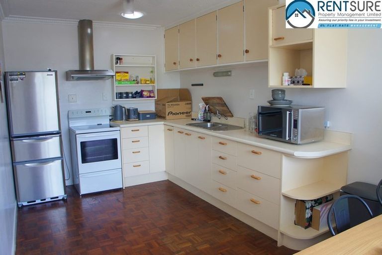 Photo of property in 2/4 Roker Street, Somerfield, Christchurch, 8024