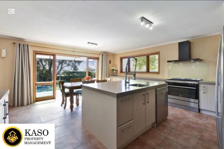 Photo of property in 13 Omana Road, Papatoetoe, Auckland, 2025