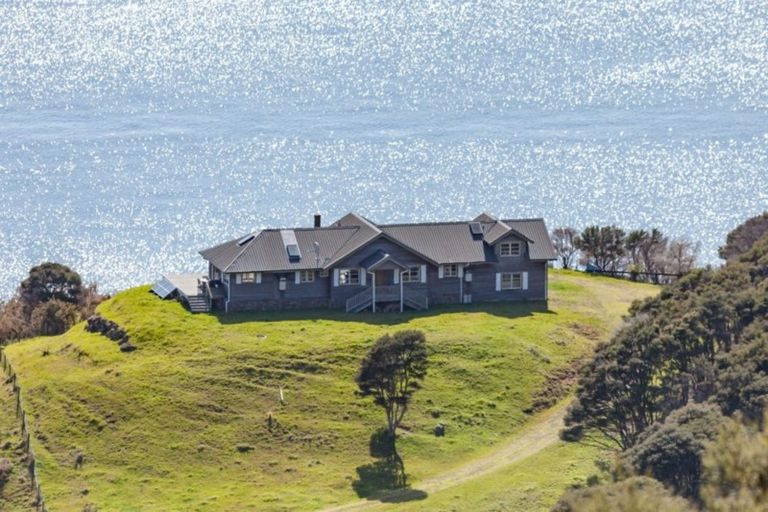 Photo of property in 170 Radar Road, Whenuakite, Whitianga, 3591