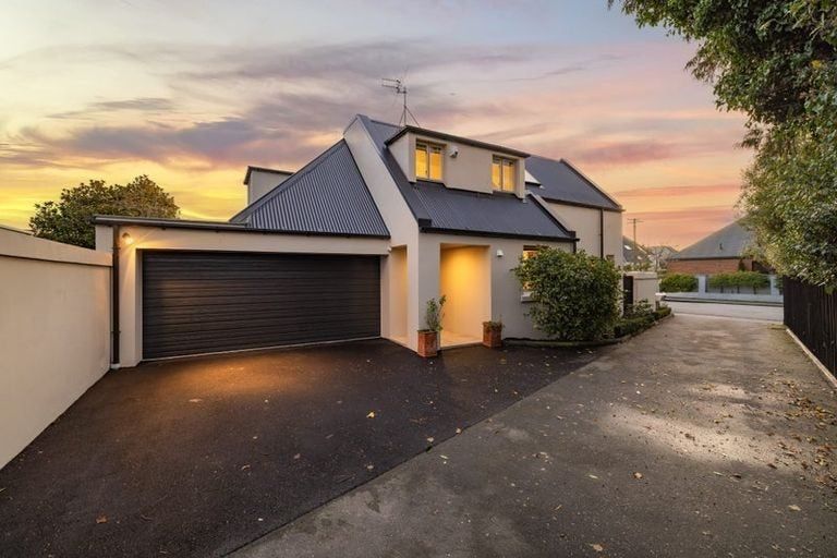 Photo of property in 86 Leinster Road, Merivale, Christchurch, 8014