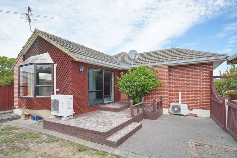 Photo of property in 76 Teesdale Street, Burnside, Christchurch, 8053