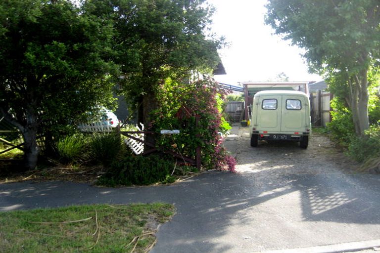 Photo of property in 1/12 Hargest Crescent, Sydenham, Christchurch, 8023