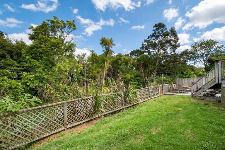 Photo of property in 71a Brunner Road, Glen Eden, Auckland, 0602