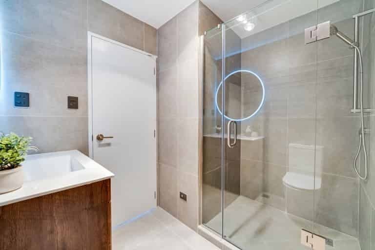 Photo of property in 2/60 Yeovil Road, Te Atatu Peninsula, Auckland, 0610