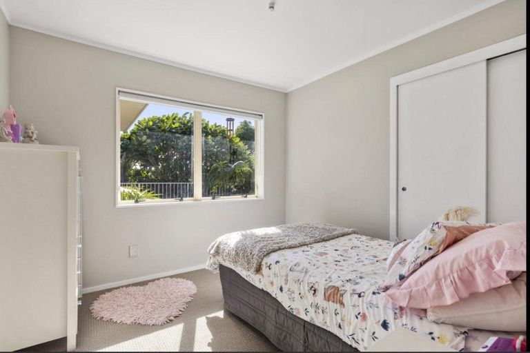 Photo of property in 27 Stella Drive, Clarks Beach, 2122