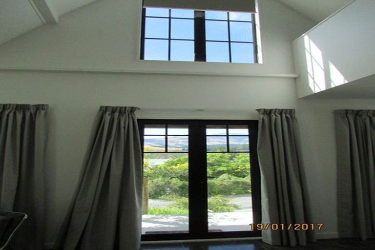 Photo of property in 140 Main Road, Allandale, Lyttelton, 8971