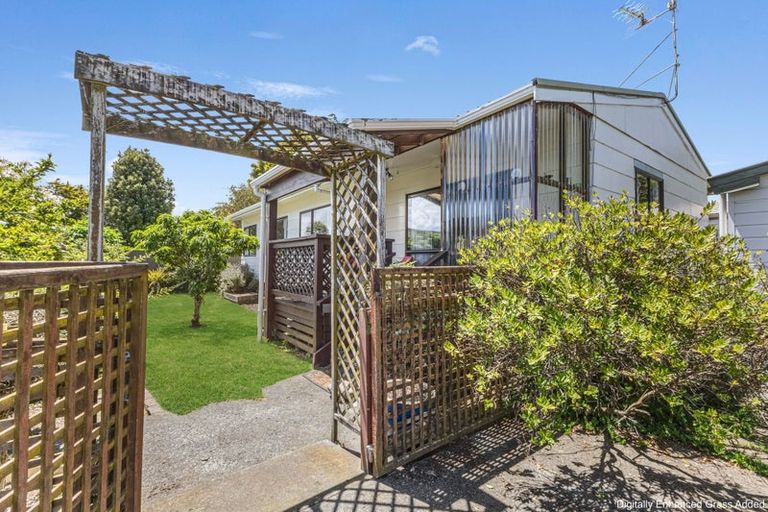 Photo of property in 2 Hodge Place, Aramoho, Whanganui, 4500