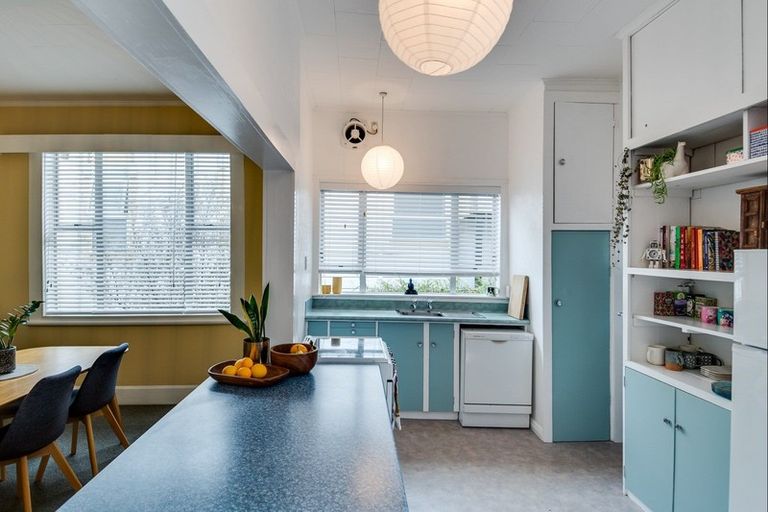 Photo of property in 22 Colenso Avenue, Hospital Hill, Napier, 4110