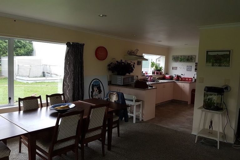 Photo of property in 123 Riverbank Road Extension, Otaki, 5512
