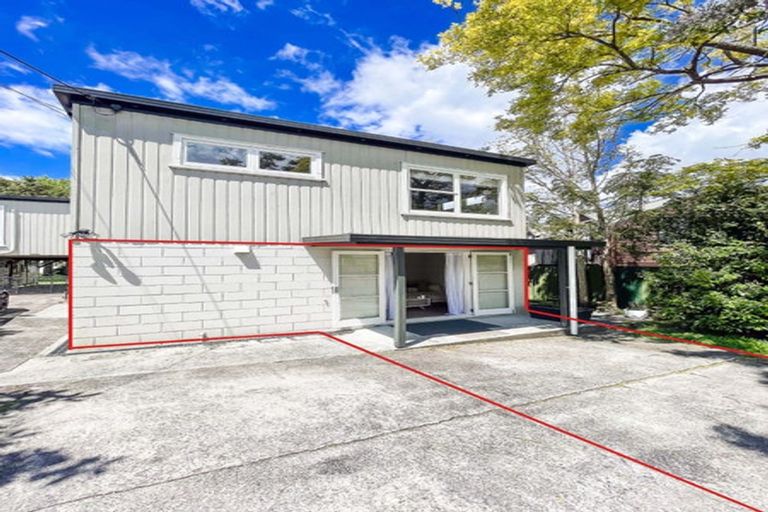 Photo of property in 1/35 Jaemont Avenue, Te Atatu South, Auckland, 0610