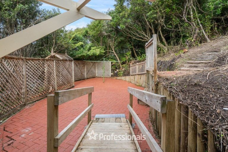 Photo of property in 79 Sunbrae Drive, Silverstream, Upper Hutt, 5019