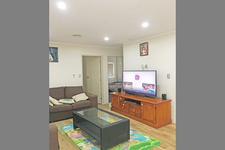 Photo of property in 130 Puhinui Road, Papatoetoe, Auckland, 2104