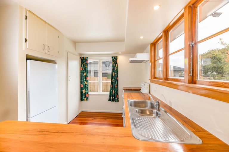 Photo of property in 66 Willryan Avenue, New Brighton, Christchurch, 8083