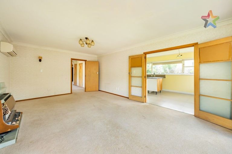 Photo of property in 33a Bauchop Road, Waterloo, Lower Hutt, 5011