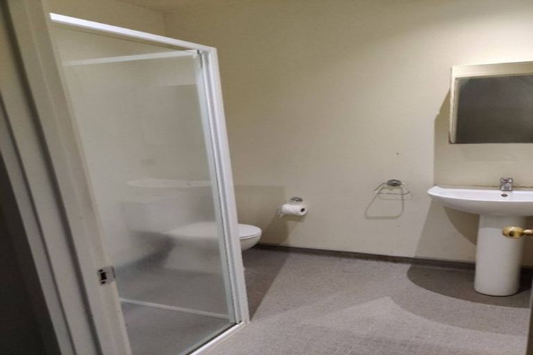 Photo of property in Railway Campus Apartments, 146/26 Te Taou Crescent, Auckland Central, Auckland, 1010