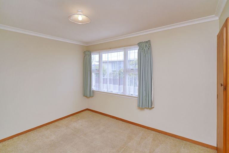 Photo of property in 76 Teesdale Street, Burnside, Christchurch, 8053