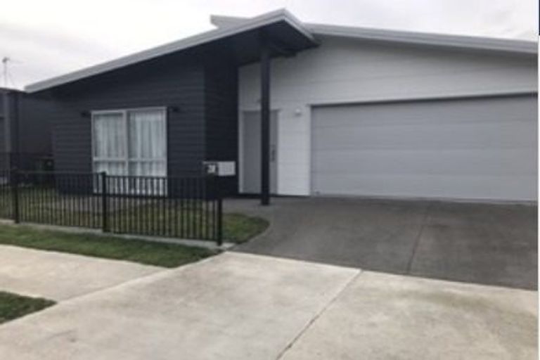 Photo of property in 28 Ridgedale Crescent, Flagstaff, Hamilton, 3210