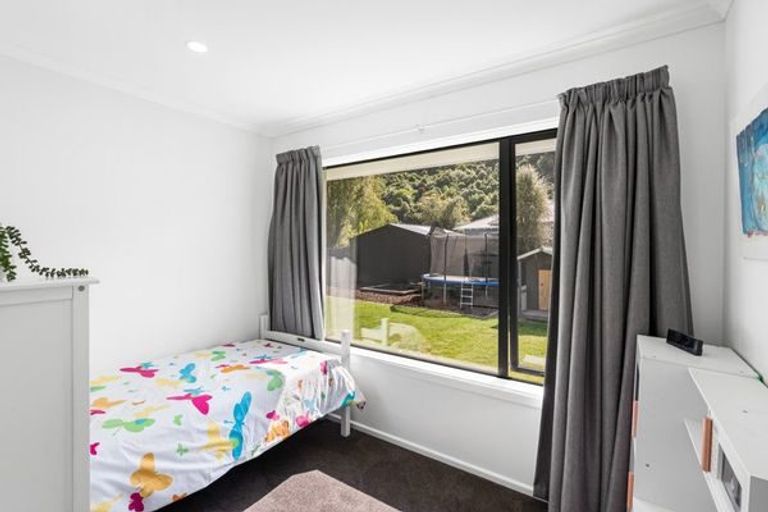 Photo of property in 50 Van Asch Street, Sumner, Christchurch, 8081
