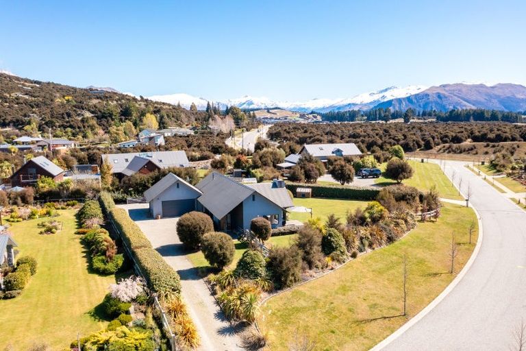 Photo of property in 10 Matheson Crescent, Albert Town, Wanaka, 9305