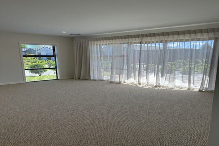 Photo of property in 5 Sienna Way, Rangatira Park, Taupo, 3330