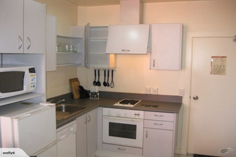 Photo of property in Terrace Tower Apartments, 126 The Terrace, Wellington Central, Wellington, 6011