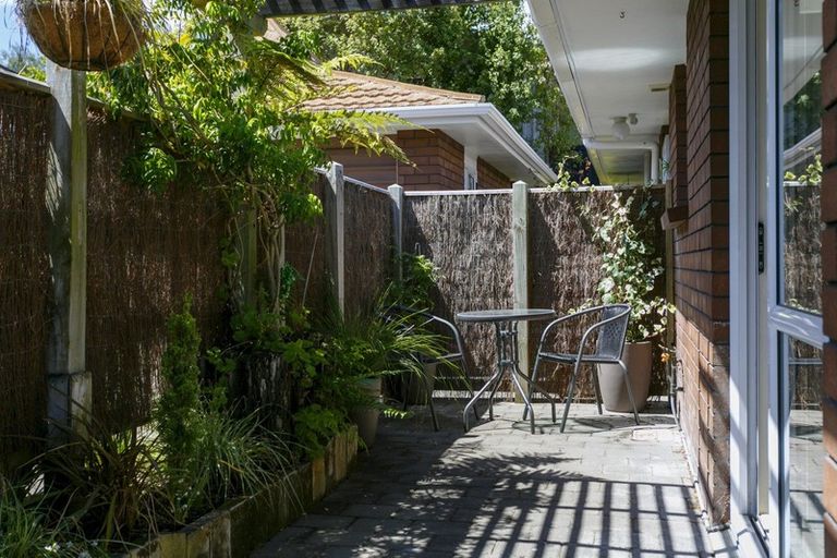 Photo of property in 1 Te Hatepe Avenue, Taupo, 3330