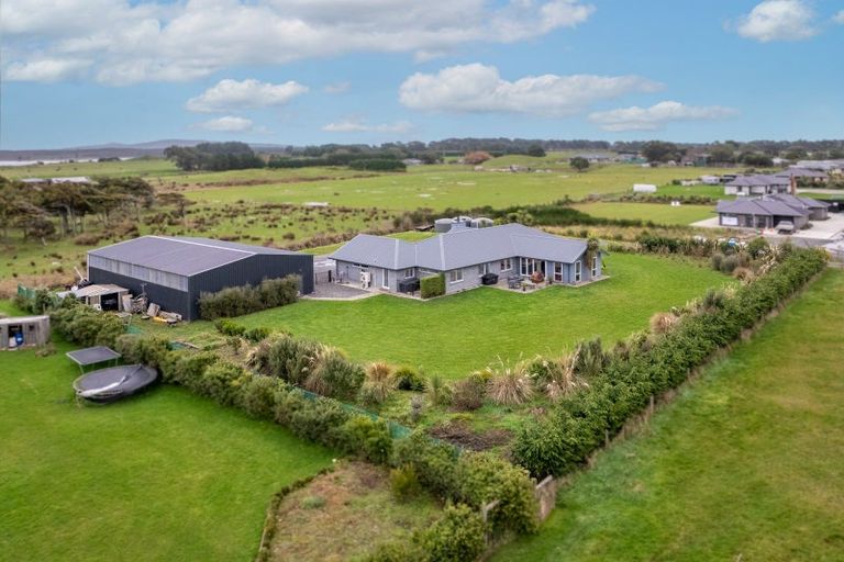 Photo of property in 67 Watt Road, Otatara, Invercargill, 9879