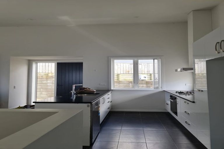 Photo of property in 22b Mandalay Terrace, Khandallah, Wellington, 6035