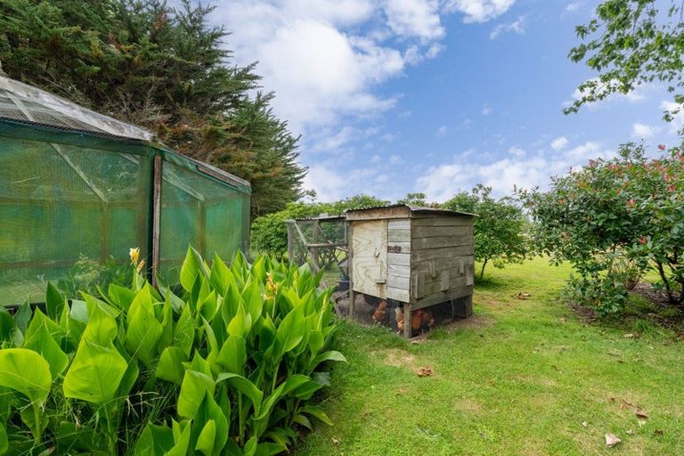 Photo of property in 21 Emma Drive, Manakau, Levin, 5573