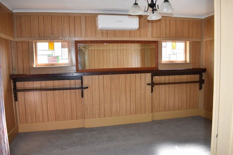 Photo of property in 1/20 Northcote Road, Takapuna, Auckland, 0622