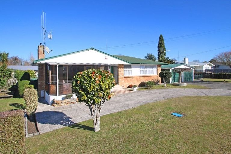 Photo of property in 52 Browning Street, Leamington, Cambridge, 3432