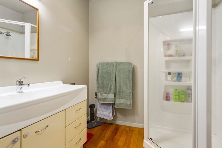 Photo of property in 7 Essex Street, Te Atatu South, Auckland, 0610