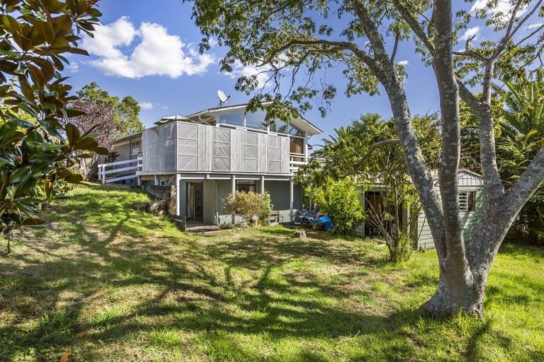 Photo of property in 56 Andrew Road, Howick, Auckland, 2010