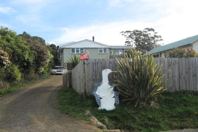 Photo of property in 6 Hereweka Street, Portobello, Dunedin, 9014